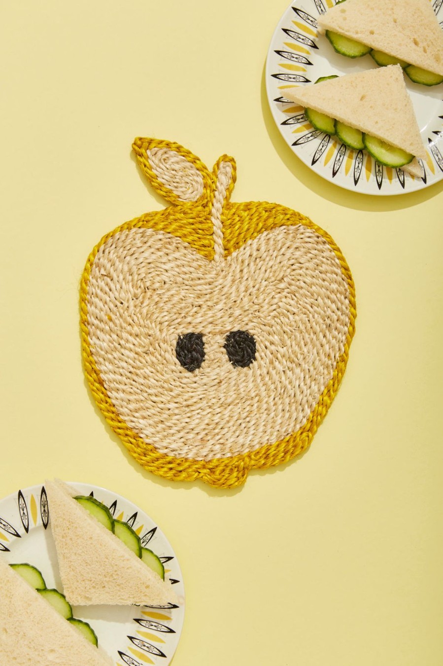 The Jacksons Apple Placemat Yellow Hot