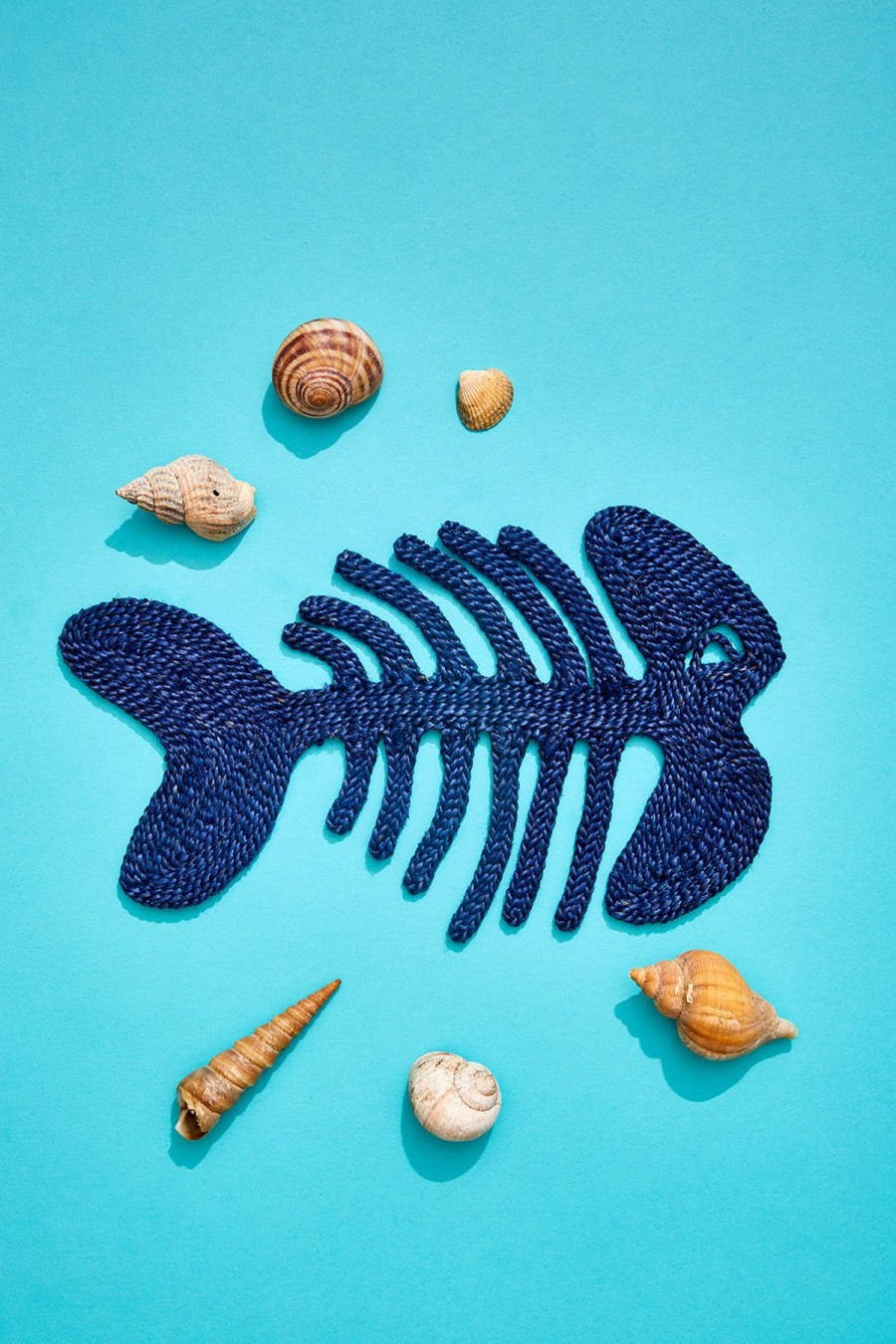 The Jacksons Fish Placemat - Blue Online